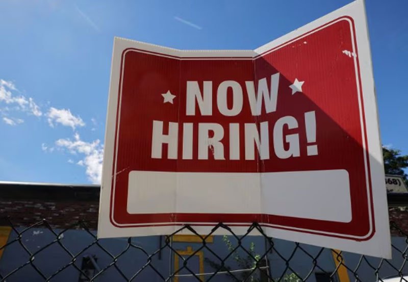US job growth accelerates in December