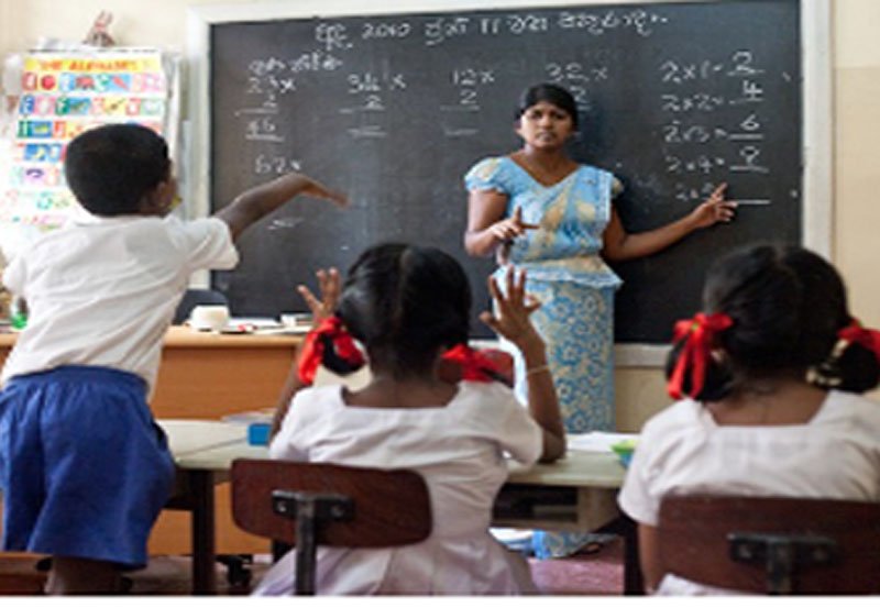 Education Minister announces 2,500 new teacher appointments 