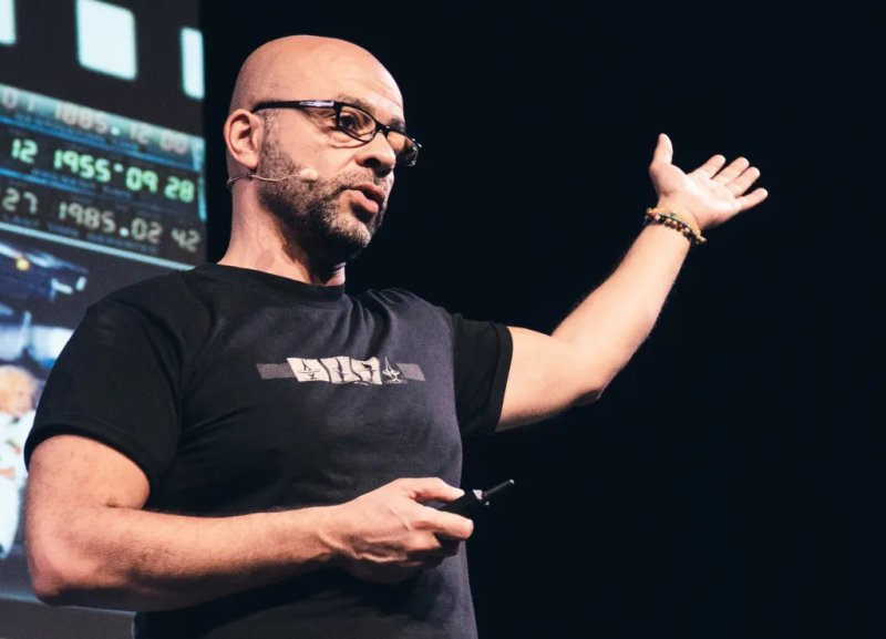 Ex Google Executive Mo Gawdat to visit Sri Lanka 
