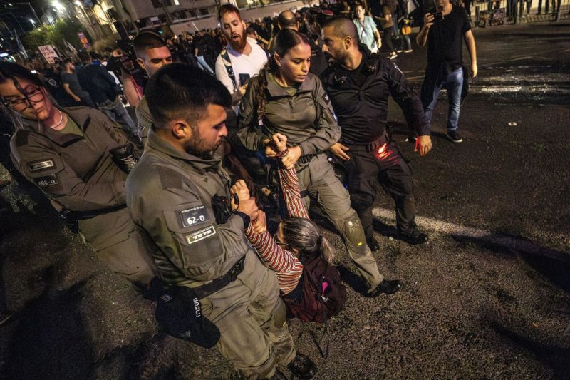 Rallies across Israel demand Gaza ceasefire