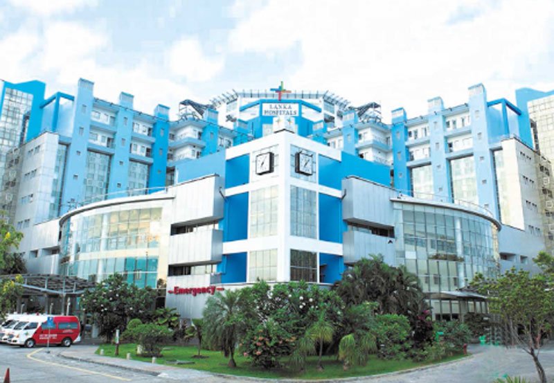 Lanka Hospitals PLC announces share transfer 