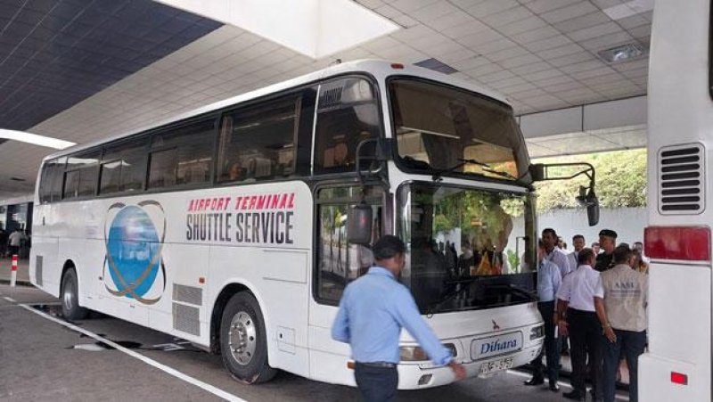 New Luxury bus service ccommences from BIA to Colombo