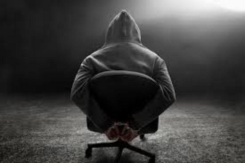 Chinese nationals kidnap businessman, steal USD 60000