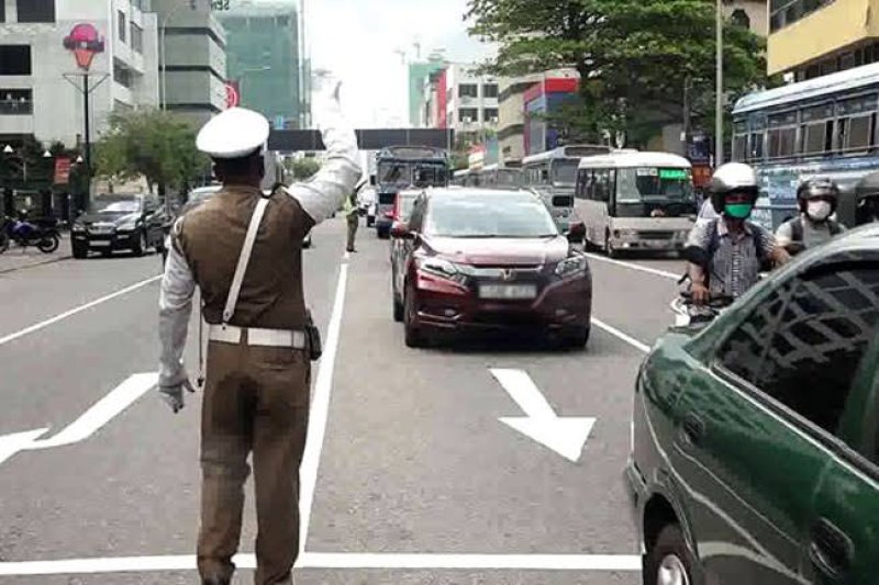 Sri Lanka to launch driver demerit system