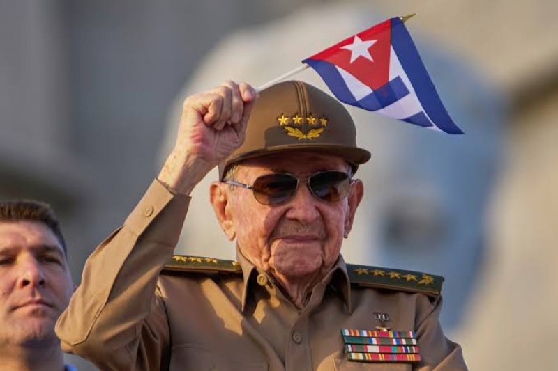 US charges Cuba's Ra&uacute;l Castro with murder 