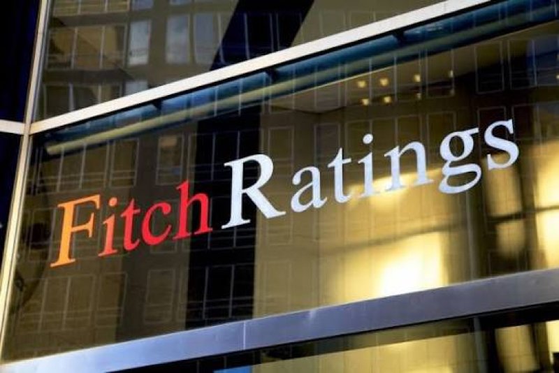 Fitch upgrades Sri Lanka's rating to 'B-'
