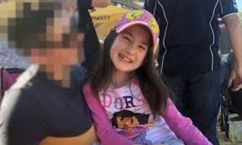 Trial told dying girl offered prayer not medicine
