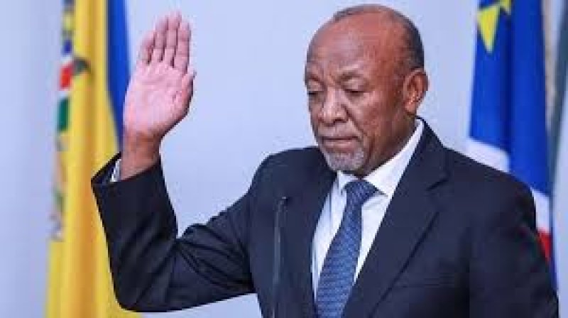 Mbumba Sworn In as Namibia&rsquo;s President 