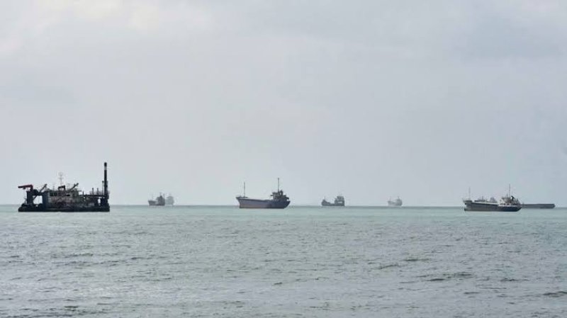 IRGC attacks US unmanned vessel in Hormuz; two ships hit