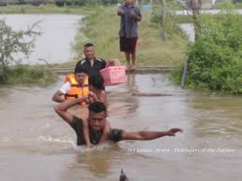 Flooded area in Wanathavilluwa still underwater for 45 Days 