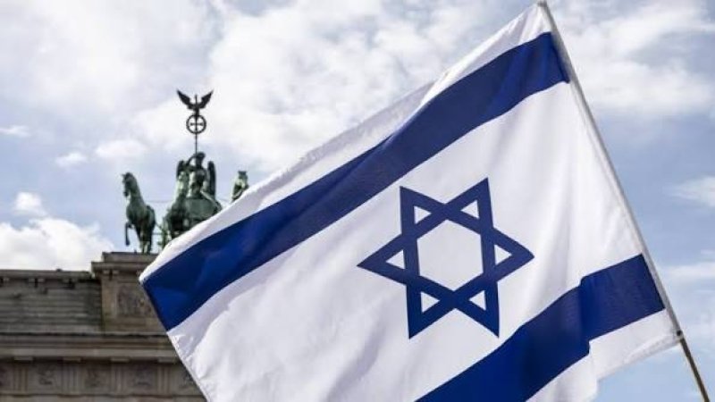 12 Sri Lankans sent back from Israel 