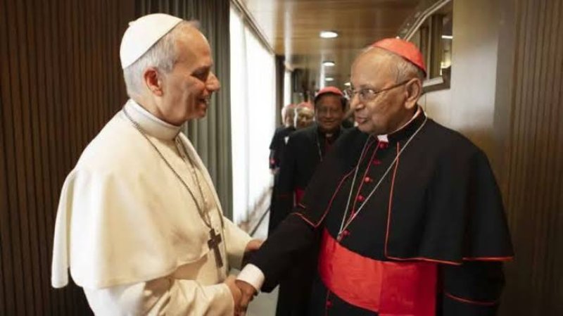 Cardinal Malcolm Ranjith meets Pope Leo XIV at the Vatican