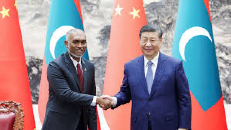 Maldives signs China military pact 