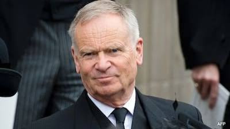 Author and former politician Jeffrey Archer dies aged 86