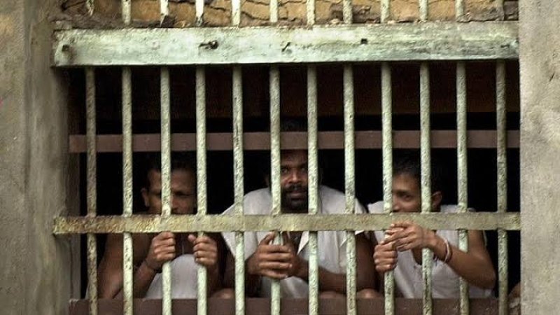 Boossa Prison raid uncovers 29 mobile phones