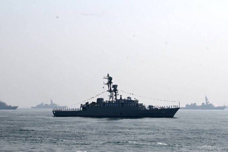 Sri Lanka monitors Iranian tankers near its waters