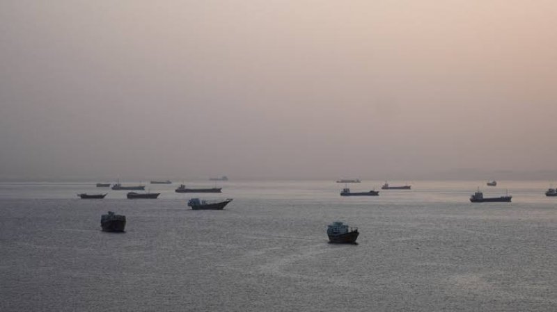 Iran tensions: 47 vessels monitored off Sri Lanka