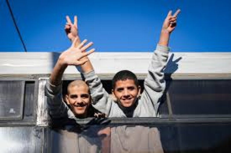 Gaza ceasefire talks resume in Cairo