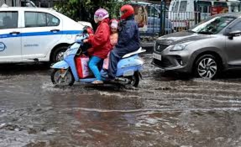 India Evacuating more than a million People as Cyclone Nears