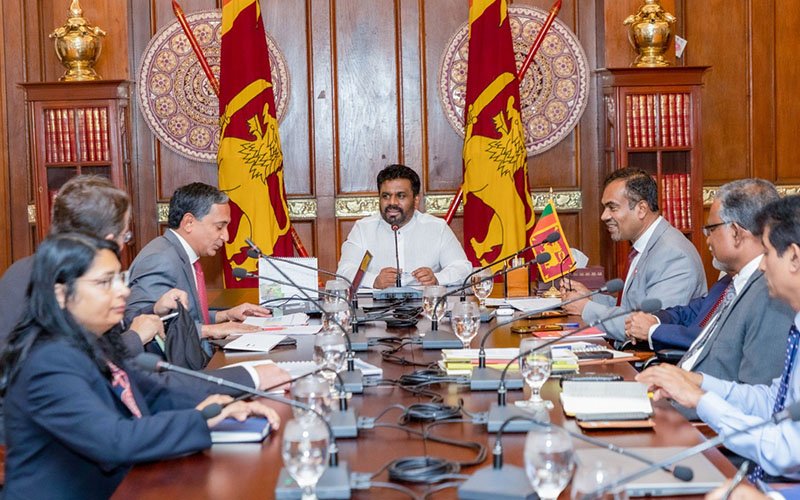 President meets IMF Delegation 