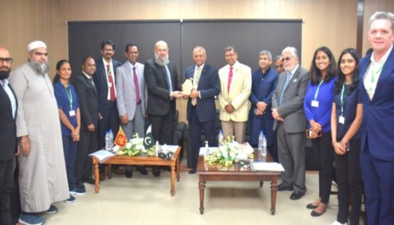 SL Business Delegation Visits FoodAgro 2024 in Karachi