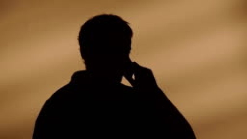 Man arrested for impersonating minister&rsquo;s secretary 