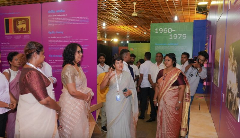 PM Attends Opening of &ldquo;Time Has Come&rdquo; Mobile History Museum 