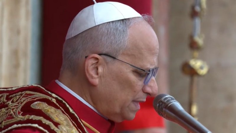 Pope Leo urges 'courage' to end Ukraine war