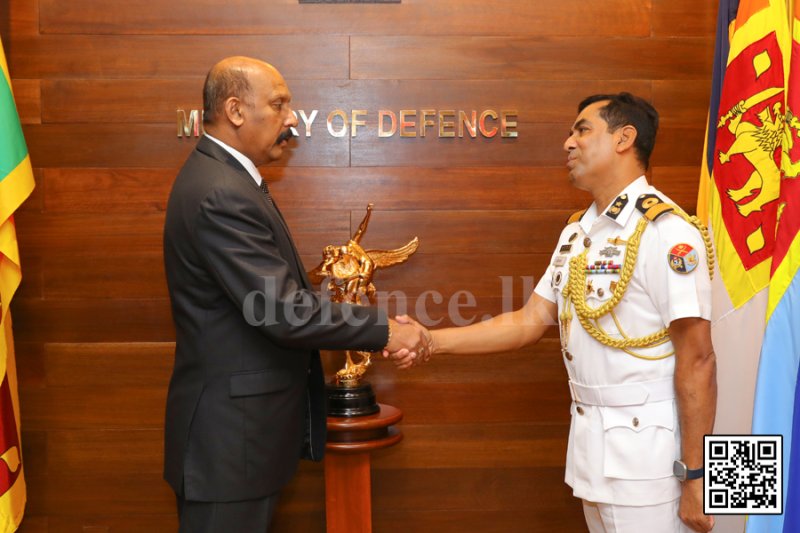 Newly appointed Bangladesh DA calls on Defence Secretary