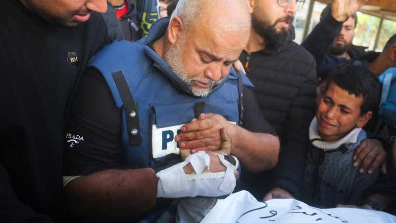 Son of Al Jazeera&rsquo;s  bureau chief  killed in Israeli attack 