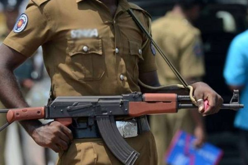 Police officer dies after shooting himself at temple