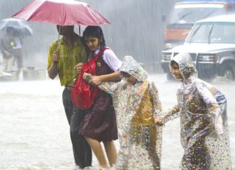 Heavy showers about 100 mm can be expected at some districts