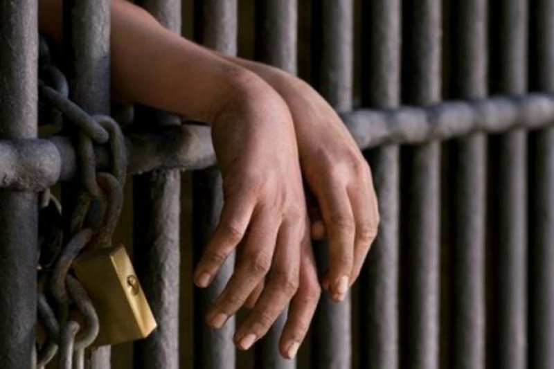 Colombo Court remands Navy officers in drug case
