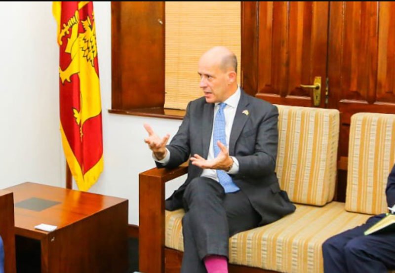 Sri Lanka discusses energy sector collaboration with France
