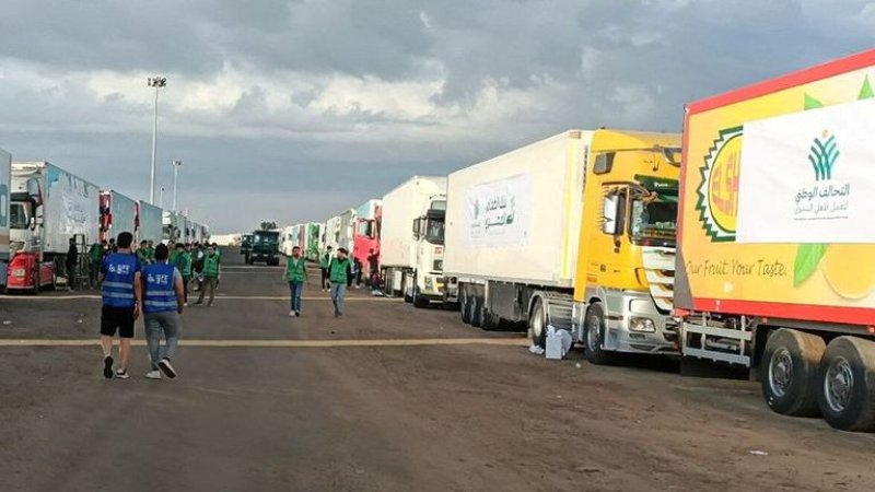 Egypt agrees to open Rafah crossing for 20 trucks with aid