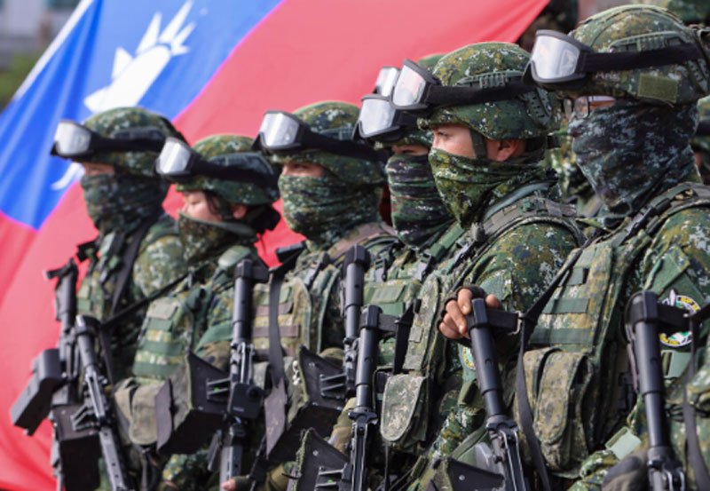 China flies 103 military planes toward Taiwan