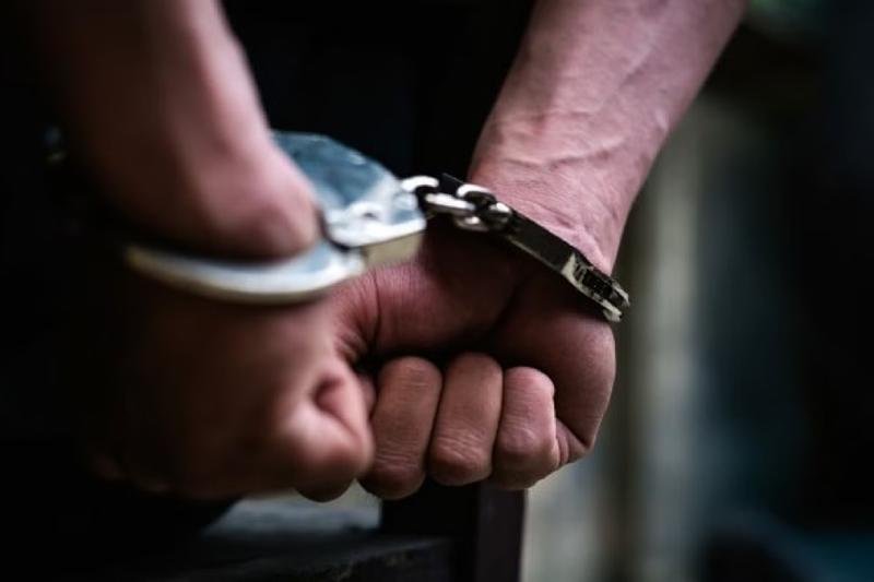 SL customs arrests Venezuelan with suspected cocaine