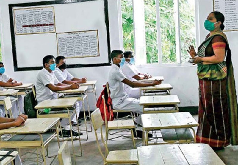 Sri Lanka to recruit 500 foreign language teachers 