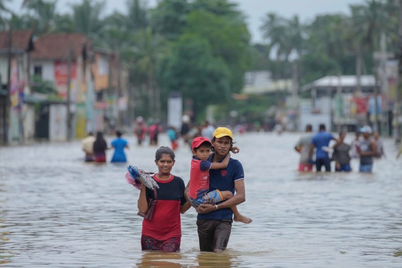 Adverse weather affects over 7,700 people across 4 districts